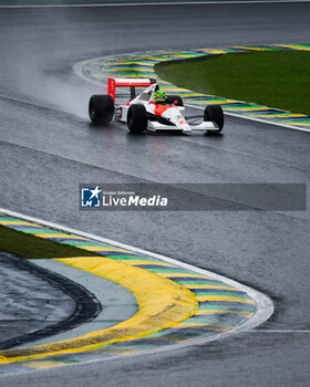 03/11/2024 - Lewis Hamilton driving the McLaren MP4/5B of Ayrton Senna during the Formula 1 Grande Premio de Sao Paulo 2024, 21th round of the 2024 Formula One World Championship from November 1 to 3, 2024 on the Interlagos Circuit, in Sao Paulo, Brazil - F1 - SAO PAULO GRAND PRIX 2024 - FORMULA 1 - MOTORI