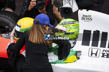 03/11/2024 - HAMILTON Lewis (gbr), driving McLaren MP4/5B and SENNA Bianca, ayrton’s niece during the Formula 1 Grande Premio de Sao Paulo 2024, 21th round of the 2024 Formula One World Championship from November 1 to 3, 2024 on the Interlagos Circuit, in Sao Paulo, Brazil - F1 - SAO PAULO GRAND PRIX 2024 - FORMULA 1 - MOTORI