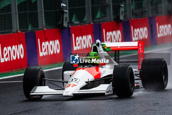 03/11/2024 - HAMILTON Lewis (gbr), driving the 1990 McLaren MP4/5B of Ayrton Senna, action during the Formula 1 Grande Premio de Sao Paulo 2024, 21th round of the 2024 Formula One World Championship from November 1 to 3, 2024 on the Interlagos Circuit, in Sao Paulo, Brazil - F1 - SAO PAULO GRAND PRIX 2024 - FORMULA 1 - MOTORI