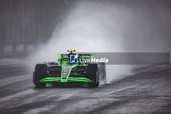 03/11/2024 - 24 ZHOU Guanyu (chi), Stake F1 Team Kick Sauber C44, action during the Formula 1 Grande Premio de Sao Paulo 2024, 21th round of the 2024 Formula One World Championship from November 1 to 3, 2024 on the Interlagos Circuit, in Sao Paulo, Brazil - F1 - SAO PAULO GRAND PRIX 2024 - FORMULA 1 - MOTORI