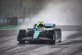 03/11/2024 - 14 ALONSO Fernando (spa), Aston Martin F1 Team AMR24, action during the Formula 1 Grande Premio de Sao Paulo 2024, 21th round of the 2024 Formula One World Championship from November 1 to 3, 2024 on the Interlagos Circuit, in Sao Paulo, Brazil - F1 - SAO PAULO GRAND PRIX 2024 - FORMULA 1 - MOTORI