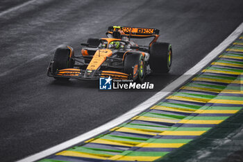 03/11/2024 - 04 NORRIS Lando (gbr), McLaren F1 Team MCL38, action during the Formula 1 Grande Premio de Sao Paulo 2024, 21th round of the 2024 Formula One World Championship from November 1 to 3, 2024 on the Interlagos Circuit, in Sao Paulo, Brazil - F1 - SAO PAULO GRAND PRIX 2024 - FORMULA 1 - MOTORI