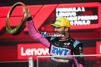 03/11/2024 - GASLY Pierre (fra), Alpine F1 Team A524, portrait trophy podium during the Formula 1 Grande Premio de Sao Paulo 2024, 21th round of the 2024 Formula One World Championship from November 1 to 3, 2024 on the Interlagos Circuit, in Sao Paulo, Brazil - F1 - SAO PAULO GRAND PRIX 2024 - FORMULA 1 - MOTORI