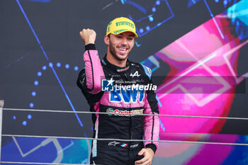 03/11/2024 - GASLY Pierre (fra), Alpine F1 Team A524, portrait podium during the Formula 1 Grande Premio de Sao Paulo 2024, 21th round of the 2024 Formula One World Championship from November 1 to 3, 2024 on the Interlagos Circuit, in Sao Paulo, Brazil - F1 - SAO PAULO GRAND PRIX 2024 - FORMULA 1 - MOTORI