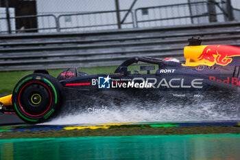 03/11/2024 - 01 VERSTAPPEN Max (nld), Red Bull Racing RB20, action during the Formula 1 Grande Premio de Sao Paulo 2024, 21th round of the 2024 Formula One World Championship from November 1 to 3, 2024 on the Interlagos Circuit, in Sao Paulo, Brazil - F1 - SAO PAULO GRAND PRIX 2024 - FORMULA 1 - MOTORI