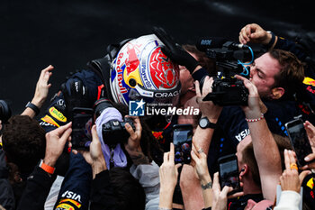 03/11/2024 - VERSTAPPEN Max (ned), Red Bull Racing RB20, portrait celebrating race win during the Formula 1 Grande Premio de Sao Paulo 2024, 21th round of the 2024 Formula One World Championship from November 1 to 3, 2024 on the Interlagos Circuit, in Sao Paulo, Brazil - F1 - SAO PAULO GRAND PRIX 2024 - FORMULA 1 - MOTORI