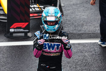 03/11/2024 - GASLY Pierre (fra), Alpine F1 Team A524, portrait celebrating podium during the Formula 1 Grande Premio de Sao Paulo 2024, 21th round of the 2024 Formula One World Championship from November 1 to 3, 2024 on the Interlagos Circuit, in Sao Paulo, Brazil - F1 - SAO PAULO GRAND PRIX 2024 - FORMULA 1 - MOTORI