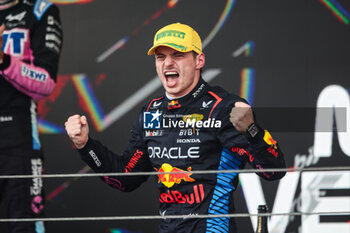 03/11/2024 - VERSTAPPEN Max (ned), Red Bull Racing RB20, portrait podium celebrates victory during the Formula 1 Grande Premio de Sao Paulo 2024, 21th round of the 2024 Formula One World Championship from November 1 to 3, 2024 on the Interlagos Circuit, in Sao Paulo, Brazil - F1 - SAO PAULO GRAND PRIX 2024 - FORMULA 1 - MOTORI