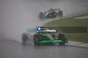 03/11/2024 - 77 BOTTAS Valtteri (fin), Stake F1 Team Kick Sauber C44, action during the Formula 1 Grande Premio de Sao Paulo 2024, 21th round of the 2024 Formula One World Championship from November 1 to 3, 2024 on the Interlagos Circuit, in Sao Paulo, Brazil - F1 - SAO PAULO GRAND PRIX 2024 - FORMULA 1 - MOTORI