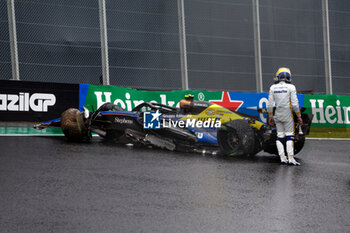 03/11/2024 - 43 COLAPINTO Franco (arg), Williams Racing FW46, action crash, accident, during the Formula 1 Grande Premio de Sao Paulo 2024, 21th round of the 2024 Formula One World Championship from November 1 to 3, 2024 on the Interlagos Circuit, in Sao Paulo, Brazil - F1 - SAO PAULO GRAND PRIX 2024 - FORMULA 1 - MOTORI