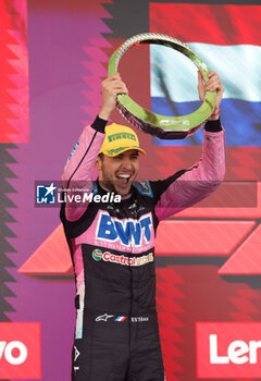 03/11/2024 - OCON Esteban (fra), Alpine F1 Team A524, portrait podium trophy during the Formula 1 Grande Premio de Sao Paulo 2024, 21th round of the 2024 Formula One World Championship from November 1 to 3, 2024 on the Interlagos Circuit, in Sao Paulo, Brazil - F1 - SAO PAULO GRAND PRIX 2024 - FORMULA 1 - MOTORI