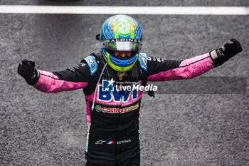 03/11/2024 - OCON Esteban (fra), Alpine F1 Team A524, portrait celebrating podium during the Formula 1 Grande Premio de Sao Paulo 2024, 21th round of the 2024 Formula One World Championship from November 1 to 3, 2024 on the Interlagos Circuit, in Sao Paulo, Brazil - F1 - SAO PAULO GRAND PRIX 2024 - FORMULA 1 - MOTORI