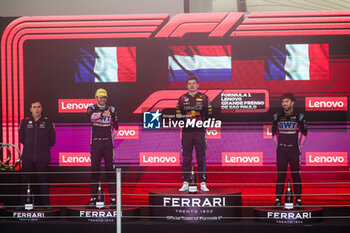 03/11/2024 - VERSTAPPEN Max (ned), Red Bull Racing RB20, OCON Esteban (fra), Alpine F1 Team A524, GASLY Pierre (fra), Alpine F1 Team A524, portrait podium during the Formula 1 Grande Premio de Sao Paulo 2024, 21th round of the 2024 Formula One World Championship from November 1 to 3, 2024 on the Interlagos Circuit, in Sao Paulo, Brazil - F1 - SAO PAULO GRAND PRIX 2024 - FORMULA 1 - MOTORI