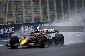 03/11/2024 - 01 VERSTAPPEN Max (nld), Red Bull Racing RB20, action during the Formula 1 Grande Premio de Sao Paulo 2024, 21th round of the 2024 Formula One World Championship from November 1 to 3, 2024 on the Interlagos Circuit, in Sao Paulo, Brazil - F1 - SAO PAULO GRAND PRIX 2024 - FORMULA 1 - MOTORI