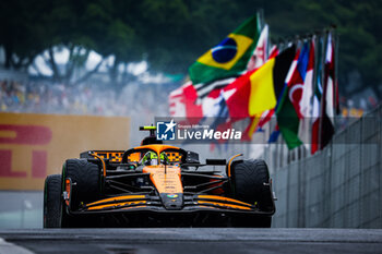 03/11/2024 - 04 NORRIS Lando (gbr), McLaren F1 Team MCL38, action during the Formula 1 Grande Premio de Sao Paulo 2024, 21th round of the 2024 Formula One World Championship from November 1 to 3, 2024 on the Interlagos Circuit, in Sao Paulo, Brazil - F1 - SAO PAULO GRAND PRIX 2024 - FORMULA 1 - MOTORI