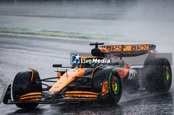 03/11/2024 - 81 PIASTRI Oscar (aus), McLaren F1 Team MCL38, action during the Formula 1 Grande Premio de Sao Paulo 2024, 21th round of the 2024 Formula One World Championship from November 1 to 3, 2024 on the Interlagos Circuit, in Sao Paulo, Brazil - F1 - SAO PAULO GRAND PRIX 2024 - FORMULA 1 - MOTORI