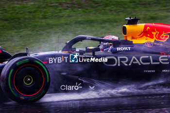 03/11/2024 - 01 VERSTAPPEN Max (nld), Red Bull Racing RB20, action during the Formula 1 Grande Premio de Sao Paulo 2024, 21th round of the 2024 Formula One World Championship from November 1 to 3, 2024 on the Interlagos Circuit, in Sao Paulo, Brazil - F1 - SAO PAULO GRAND PRIX 2024 - FORMULA 1 - MOTORI