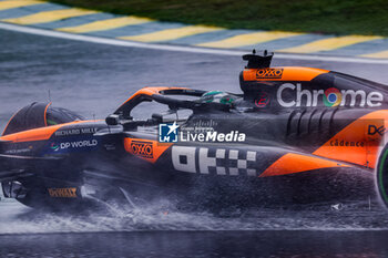 03/11/2024 - 81 PIASTRI Oscar (aus), McLaren F1 Team MCL38, action during the Formula 1 Grande Premio de Sao Paulo 2024, 21th round of the 2024 Formula One World Championship from November 1 to 3, 2024 on the Interlagos Circuit, in Sao Paulo, Brazil - F1 - SAO PAULO GRAND PRIX 2024 - FORMULA 1 - MOTORI