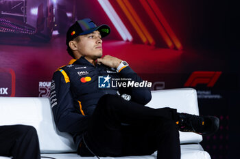 21/11/2024 - NORRIS Lando (gbr), McLaren F1 Team MCL38, portrait during the Formula 1 Heineken Silver Las Vegas Grand Prix 2024, 22th round of the 2024 Formula One World Championship from November 21 to 23, 2024 on the Las Vegas Strip Circuit, in Las Vegas, United States of America - F1 - LAS VEGAS GRAND PRIX 2024 - FORMULA 1 - MOTORI