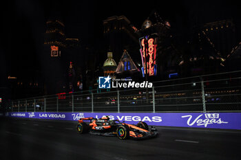 2024-11-22 - 04 NORRIS Lando (gbr), McLaren F1 Team MCL38, action during the Formula 1 Heineken Silver Las Vegas Grand Prix 2024, 22th round of the 2024 Formula One World Championship from November 21 to 23, 2024 on the Las Vegas Strip Circuit, in Las Vegas, United States of America - F1 - LAS VEGAS GRAND PRIX 2024 - FORMULA 1 - MOTORS