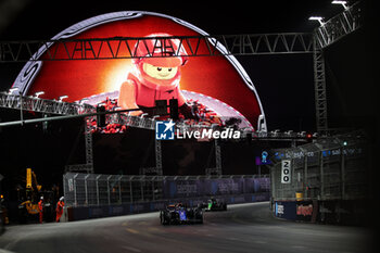 2024-11-22 - 23 ALBON Alexander (tha), Williams Racing FW45, action during the Formula 1 Heineken Silver Las Vegas Grand Prix 2024, 22th round of the 2024 Formula One World Championship from November 21 to 23, 2024 on the Las Vegas Strip Circuit, in Las Vegas, United States of America - F1 - LAS VEGAS GRAND PRIX 2024 - FORMULA 1 - MOTORS