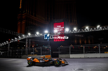 2024-11-22 - 04 NORRIS Lando (gbr), McLaren F1 Team MCL38, action during the Formula 1 Heineken Silver Las Vegas Grand Prix 2024, 22th round of the 2024 Formula One World Championship from November 21 to 23, 2024 on the Las Vegas Strip Circuit, in Las Vegas, United States of America - F1 - LAS VEGAS GRAND PRIX 2024 - FORMULA 1 - MOTORS