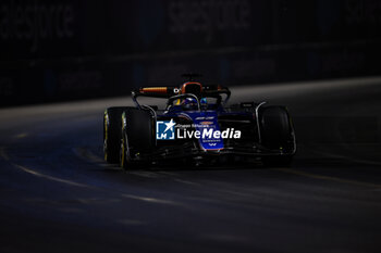 2024-11-22 - 23 ALBON Alexander (tha), Williams Racing FW45, action during the Formula 1 Heineken Silver Las Vegas Grand Prix 2024, 22th round of the 2024 Formula One World Championship from November 21 to 23, 2024 on the Las Vegas Strip Circuit, in Las Vegas, United States of America - F1 - LAS VEGAS GRAND PRIX 2024 - FORMULA 1 - MOTORS