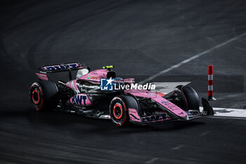 2024-11-22 - 10 GASLY Pierre (fra), Alpine F1 Team A524, action during the Formula 1 Heineken Silver Las Vegas Grand Prix 2024, 22th round of the 2024 Formula One World Championship from November 21 to 23, 2024 on the Las Vegas Strip Circuit, in Las Vegas, United States of America - F1 - LAS VEGAS GRAND PRIX 2024 - FORMULA 1 - MOTORS