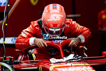 2024-11-22 - SAINZ Carlos (spa), Scuderia Ferrari SF-24, portrait during the Formula 1 Heineken Silver Las Vegas Grand Prix 2024, 22th round of the 2024 Formula One World Championship from November 21 to 23, 2024 on the Las Vegas Strip Circuit, in Las Vegas, United States of America - F1 - LAS VEGAS GRAND PRIX 2024 - FORMULA 1 - MOTORS