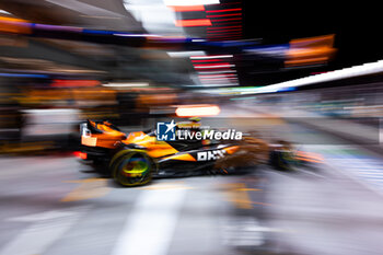 2024-11-22 - 04 NORRIS Lando (gbr), McLaren F1 Team MCL38, action during the Formula 1 Heineken Silver Las Vegas Grand Prix 2024, 22th round of the 2024 Formula One World Championship from November 21 to 23, 2024 on the Las Vegas Strip Circuit, in Las Vegas, United States of America - F1 - LAS VEGAS GRAND PRIX 2024 - FORMULA 1 - MOTORS