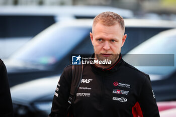 2024-11-22 - MAGNUSSEN Kevin (den), Haas F1 Team VF-24 Ferrari, portrait during the Formula 1 Heineken Silver Las Vegas Grand Prix 2024, 22th round of the 2024 Formula One World Championship from November 21 to 23, 2024 on the Las Vegas Strip Circuit, in Las Vegas, United States of America - F1 - LAS VEGAS GRAND PRIX 2024 - FORMULA 1 - MOTORS