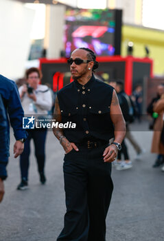 2024-11-22 - HAMILTON Lewis (gbr), Mercedes AMG F1 Team W15, portrait during the Formula 1 Heineken Silver Las Vegas Grand Prix 2024, 22th round of the 2024 Formula One World Championship from November 21 to 23, 2024 on the Las Vegas Strip Circuit, in Las Vegas, United States of America - F1 - LAS VEGAS GRAND PRIX 2024 - FORMULA 1 - MOTORS