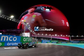 2024-11-22 - 63 RUSSELL George (gbr), Mercedes AMG F1 Team W15, action during the Formula 1 Heineken Silver Las Vegas Grand Prix 2024, 22th round of the 2024 Formula One World Championship from November 21 to 23, 2024 on the Las Vegas Strip Circuit, in Las Vegas, United States of America - F1 - LAS VEGAS GRAND PRIX 2024 - FORMULA 1 - MOTORS