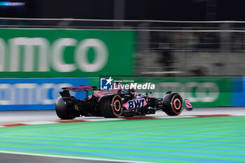 2024-11-22 - 31 OCON Esteban (fra), Alpine F1 Team A524, action during the Formula 1 Heineken Silver Las Vegas Grand Prix 2024, 22th round of the 2024 Formula One World Championship from November 21 to 23, 2024 on the Las Vegas Strip Circuit, in Las Vegas, United States of America - F1 - LAS VEGAS GRAND PRIX 2024 - FORMULA 1 - MOTORS