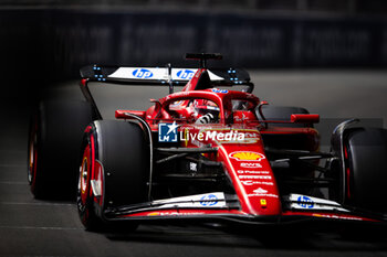 2024-11-22 - 16 LECLERC Charles (mco), Scuderia Ferrari SF-24, action during the Formula 1 Heineken Silver Las Vegas Grand Prix 2024, 22th round of the 2024 Formula One World Championship from November 21 to 23, 2024 on the Las Vegas Strip Circuit, in Las Vegas, United States of America - F1 - LAS VEGAS GRAND PRIX 2024 - FORMULA 1 - MOTORS