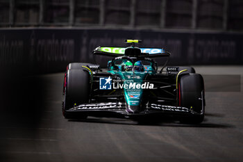 2024-11-22 - 14 ALONSO Fernando (spa), Aston Martin F1 Team AMR24, action during the Formula 1 Heineken Silver Las Vegas Grand Prix 2024, 22th round of the 2024 Formula One World Championship from November 21 to 23, 2024 on the Las Vegas Strip Circuit, in Las Vegas, United States of America - F1 - LAS VEGAS GRAND PRIX 2024 - FORMULA 1 - MOTORS