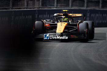 2024-11-22 - 04 NORRIS Lando (gbr), McLaren F1 Team MCL38, action during the Formula 1 Heineken Silver Las Vegas Grand Prix 2024, 22th round of the 2024 Formula One World Championship from November 21 to 23, 2024 on the Las Vegas Strip Circuit, in Las Vegas, United States of America - F1 - LAS VEGAS GRAND PRIX 2024 - FORMULA 1 - MOTORS