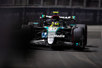 2024-11-22 - 44 HAMILTON Lewis (gbr), Mercedes AMG F1 Team W15, action during the Formula 1 Heineken Silver Las Vegas Grand Prix 2024, 22th round of the 2024 Formula One World Championship from November 21 to 23, 2024 on the Las Vegas Strip Circuit, in Las Vegas, United States of America - F1 - LAS VEGAS GRAND PRIX 2024 - FORMULA 1 - MOTORS