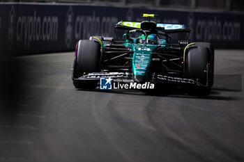 2024-11-22 - 14 ALONSO Fernando (spa), Aston Martin F1 Team AMR24, action during the Formula 1 Heineken Silver Las Vegas Grand Prix 2024, 22th round of the 2024 Formula One World Championship from November 21 to 23, 2024 on the Las Vegas Strip Circuit, in Las Vegas, United States of America - F1 - LAS VEGAS GRAND PRIX 2024 - FORMULA 1 - MOTORS