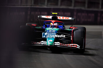 2024-11-22 - 22 TSUNODA Yuki (jap), Visa Cash App RB F1 Team VCARB 01, action during the Formula 1 Heineken Silver Las Vegas Grand Prix 2024, 22th round of the 2024 Formula One World Championship from November 21 to 23, 2024 on the Las Vegas Strip Circuit, in Las Vegas, United States of America - F1 - LAS VEGAS GRAND PRIX 2024 - FORMULA 1 - MOTORS