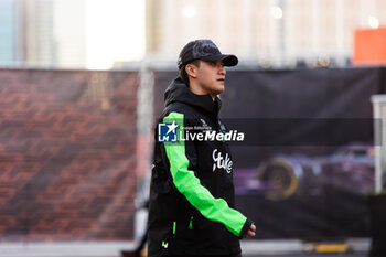 2024-11-23 - ZHOU Guanyu (chi), Stake F1 Team Kick Sauber C44, portrait during the Formula 1 Heineken Silver Las Vegas Grand Prix 2024, 22th round of the 2024 Formula One World Championship from November 21 to 23, 2024 on the Las Vegas Strip Circuit, in Las Vegas, United States of America - F1 - LAS VEGAS GRAND PRIX 2024 - FORMULA 1 - MOTORS