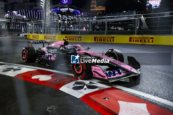 2024-11-23 - 10 GASLY Pierre (fra), Alpine F1 Team A524, action during the Formula 1 Heineken Silver Las Vegas Grand Prix 2024, 22th round of the 2024 Formula One World Championship from November 21 to 23, 2024 on the Las Vegas Strip Circuit, in Las Vegas, United States of America - F1 - LAS VEGAS GRAND PRIX 2024 - FORMULA 1 - MOTORS