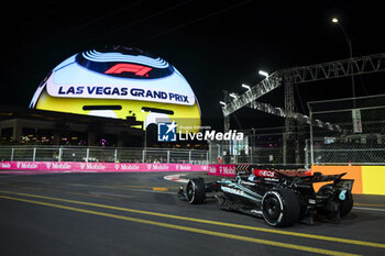 2024-11-23 - 63 RUSSELL George (gbr), Mercedes AMG F1 Team W15, action during the Formula 1 Heineken Silver Las Vegas Grand Prix 2024, 22th round of the 2024 Formula One World Championship from November 21 to 23, 2024 on the Las Vegas Strip Circuit, in Las Vegas, United States of America - F1 - LAS VEGAS GRAND PRIX 2024 - FORMULA 1 - MOTORS