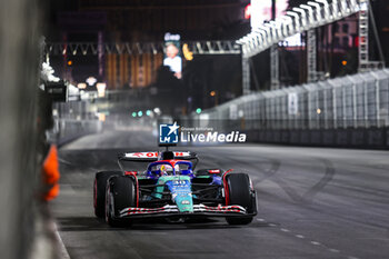 2024-11-23 - 30 LAWSON Liam (nzl), Visa Cash App RB F1 Team VCARB 01, action during the Formula 1 Heineken Silver Las Vegas Grand Prix 2024, 22th round of the 2024 Formula One World Championship from November 21 to 23, 2024 on the Las Vegas Strip Circuit, in Las Vegas, United States of America - F1 - LAS VEGAS GRAND PRIX 2024 - FORMULA 1 - MOTORS