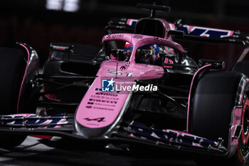 2024-11-23 - 31 OCON Esteban (fra), Alpine F1 Team A524, action during the Formula 1 Heineken Silver Las Vegas Grand Prix 2024, 22th round of the 2024 Formula One World Championship from November 21 to 23, 2024 on the Las Vegas Strip Circuit, in Las Vegas, United States of America - F1 - LAS VEGAS GRAND PRIX 2024 - FORMULA 1 - MOTORS