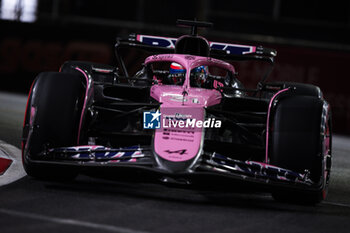 2024-11-23 - 31 OCON Esteban (fra), Alpine F1 Team A524, action during the Formula 1 Heineken Silver Las Vegas Grand Prix 2024, 22th round of the 2024 Formula One World Championship from November 21 to 23, 2024 on the Las Vegas Strip Circuit, in Las Vegas, United States of America - F1 - LAS VEGAS GRAND PRIX 2024 - FORMULA 1 - MOTORS