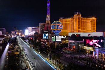 2024-11-23 - 24 ZHOU Guanyu (chi), Stake F1 Team Kick Sauber C44, action during the Formula 1 Heineken Silver Las Vegas Grand Prix 2024, 22th round of the 2024 Formula One World Championship from November 21 to 23, 2024 on the Las Vegas Strip Circuit, in Las Vegas, United States of America - F1 - LAS VEGAS GRAND PRIX 2024 - FORMULA 1 - MOTORS