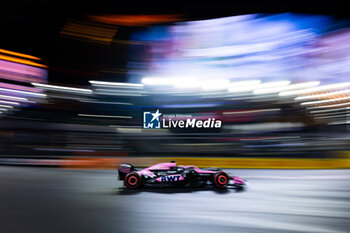 2024-11-23 - 31 OCON Esteban (fra), Alpine F1 Team A524, action during the Formula 1 Heineken Silver Las Vegas Grand Prix 2024, 22th round of the 2024 Formula One World Championship from November 21 to 23, 2024 on the Las Vegas Strip Circuit, in Las Vegas, United States of America - F1 - LAS VEGAS GRAND PRIX 2024 - FORMULA 1 - MOTORS