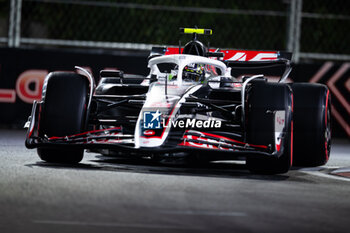 2024-11-23 - 27 HULKENBERG Nico (ger), Haas F1 Team VF-24 Ferrari, action during the Formula 1 Heineken Silver Las Vegas Grand Prix 2024, 22th round of the 2024 Formula One World Championship from November 21 to 23, 2024 on the Las Vegas Strip Circuit, in Las Vegas, United States of America - F1 - LAS VEGAS GRAND PRIX 2024 - FORMULA 1 - MOTORS