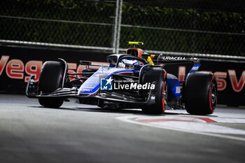 2024-11-23 - 43 COLAPINTO Franco (arg), Williams Racing FW46, action during the Formula 1 Heineken Silver Las Vegas Grand Prix 2024, 22th round of the 2024 Formula One World Championship from November 21 to 23, 2024 on the Las Vegas Strip Circuit, in Las Vegas, United States of America - F1 - LAS VEGAS GRAND PRIX 2024 - FORMULA 1 - MOTORS